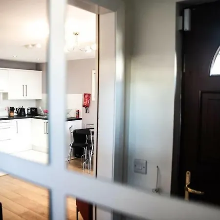 Daire Holywell Way Swords *