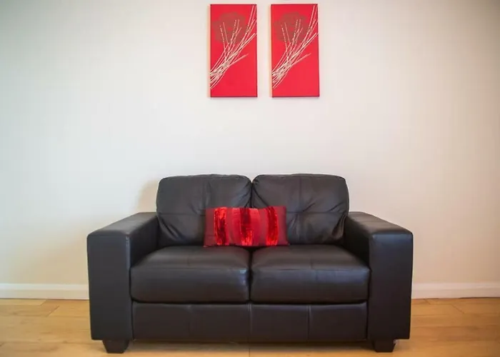 Holywell Way Swords Daire